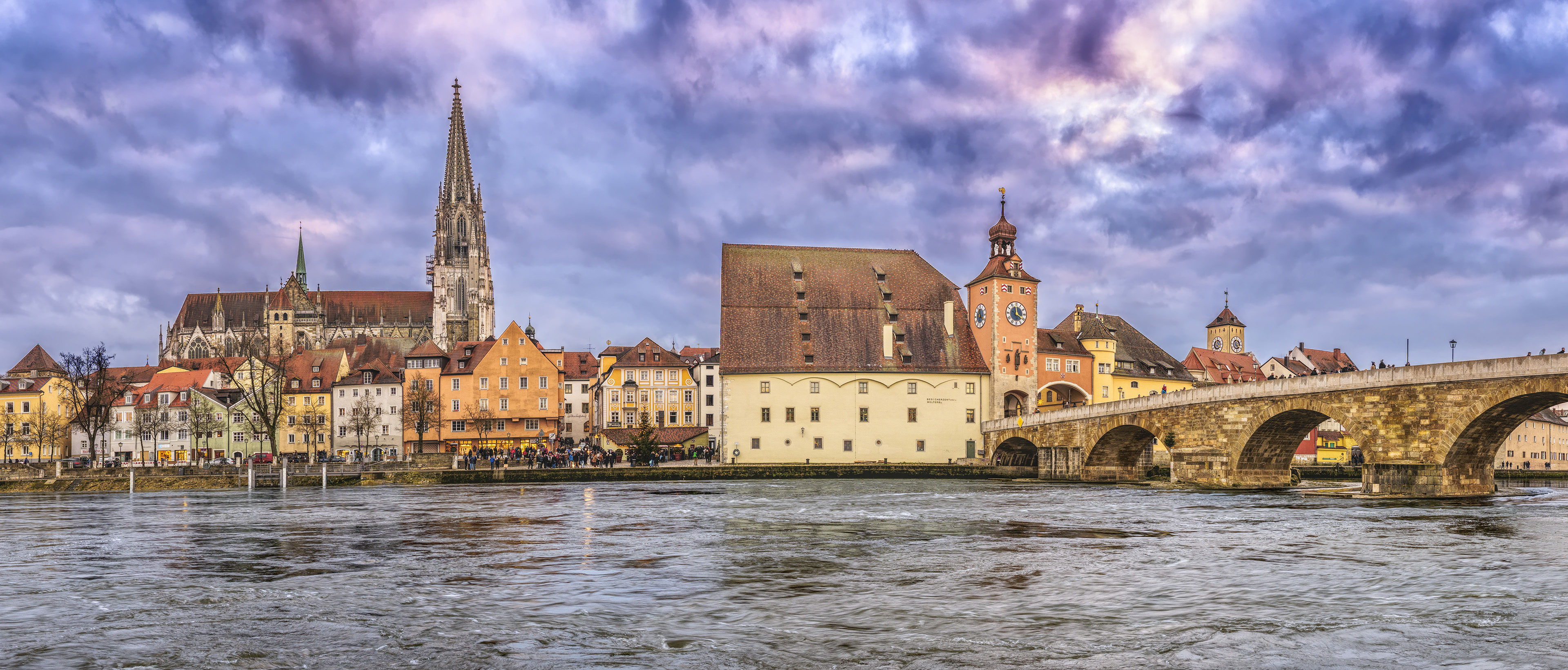 Preview Image: Unterwegs mit der Canon EOS M50: Eine Fotoreise nach Regensburg