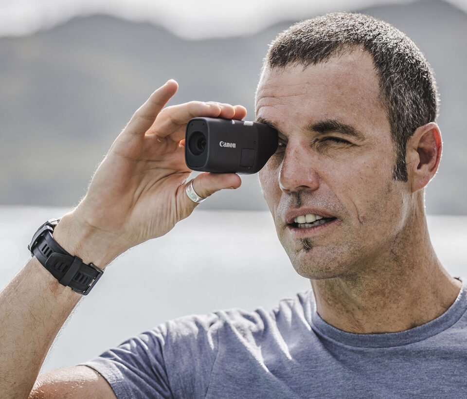 Canon PowerShot ZOOM: Smarter Fernglas-Kamera-Hybrid