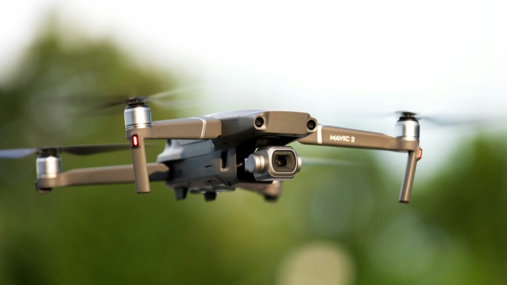 DJI Mavic 2 Pro im Flug