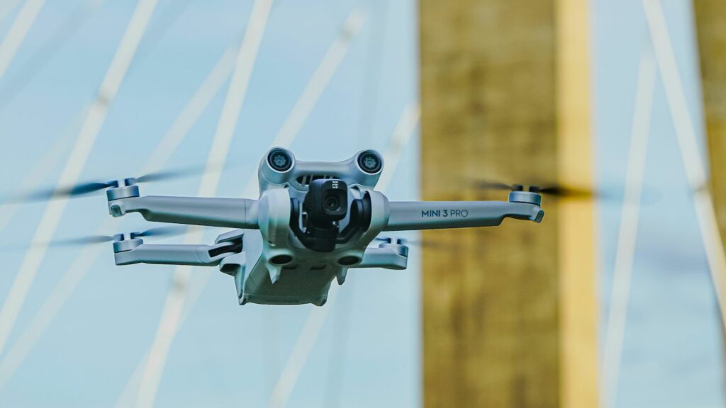 DJI Mini 3 Pro im Flug