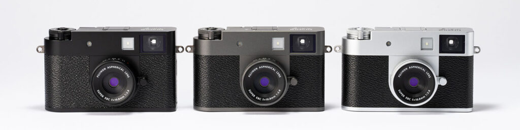 Fujifilm X-Half in Schwarz, Anthrazit und Silber
