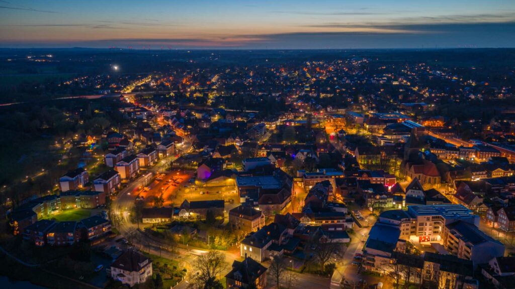 DJI Mavic 4 Pro Aufnahmen bei Nacht