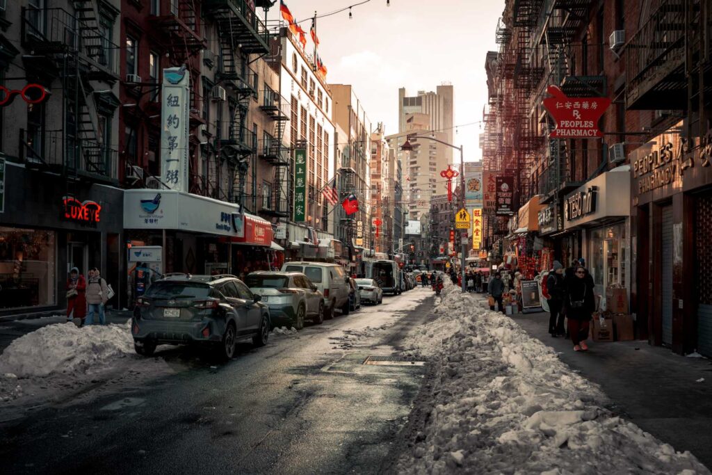 Beispielaufnahme eines Straßenzuges unter Verwendung des Otus ML 35mm Objektivs.