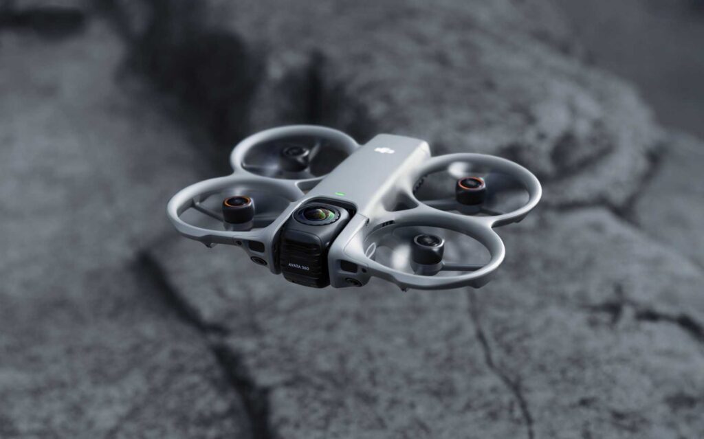 DJI Avata 360 in Großaufnahme.